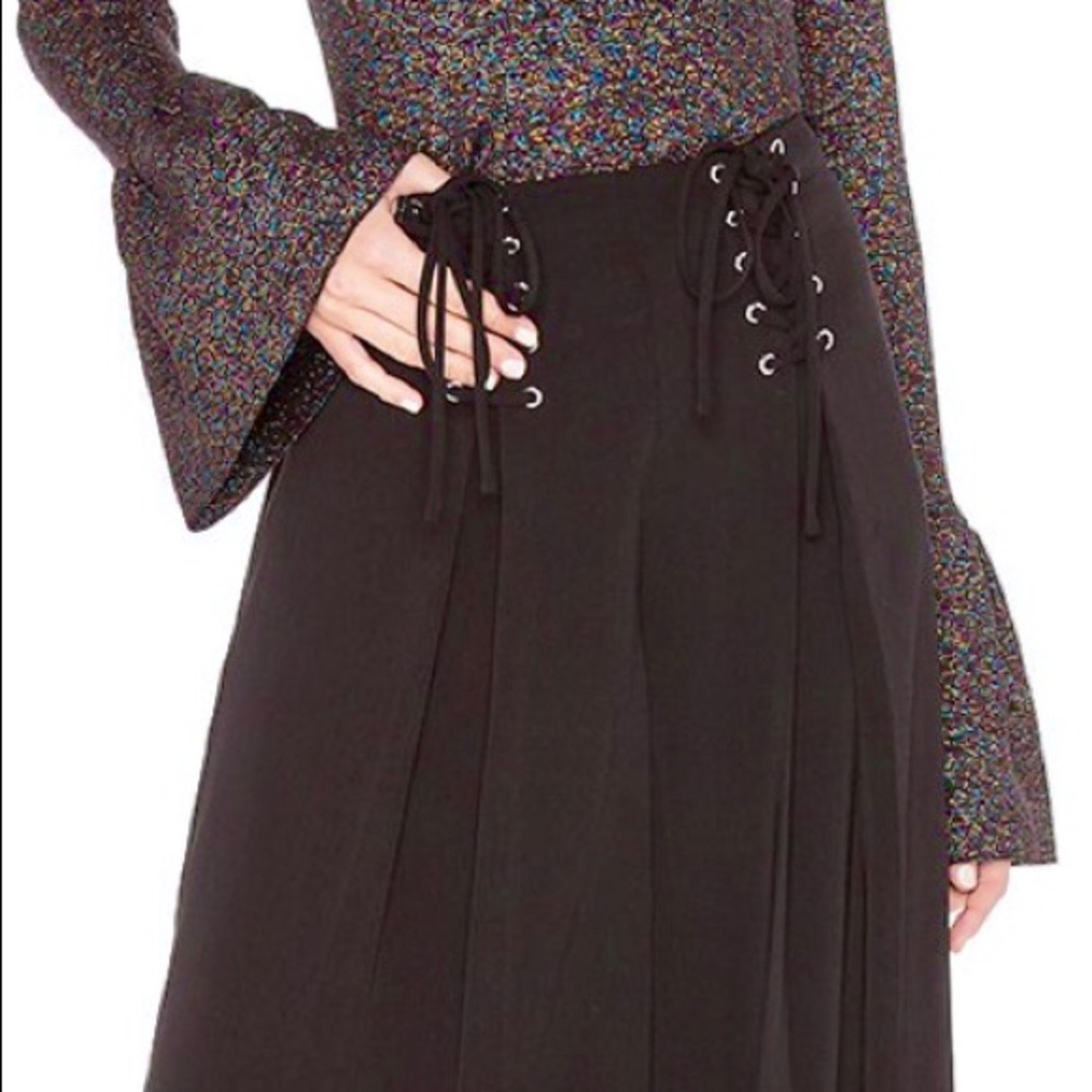 ENDLESS ROSE Metallic Threaded Sweater - Picture 11 of 12